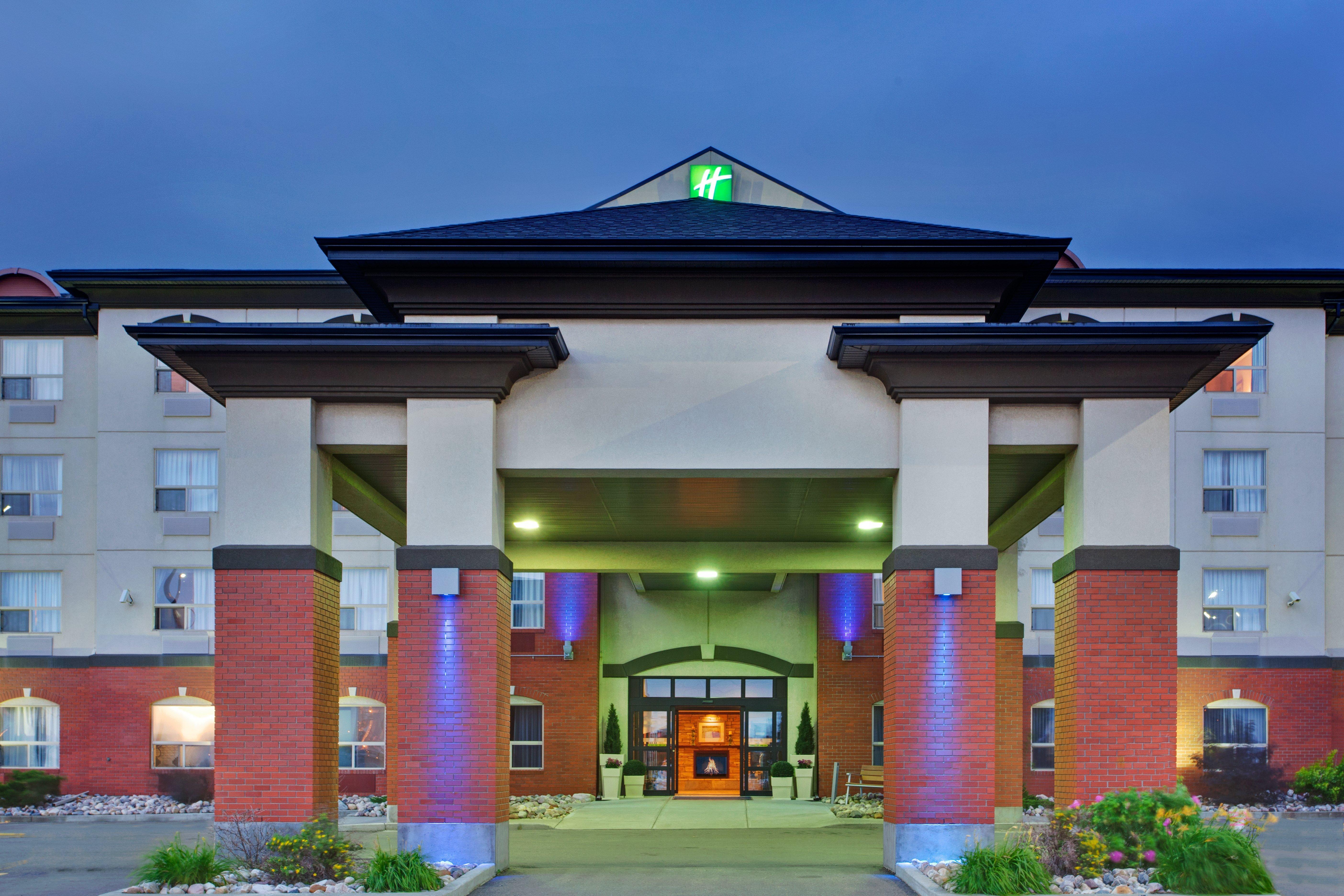 Holiday Inn Express Hotel & Suites Sherwood Park-Edmonton Area By Ihg Exterior foto