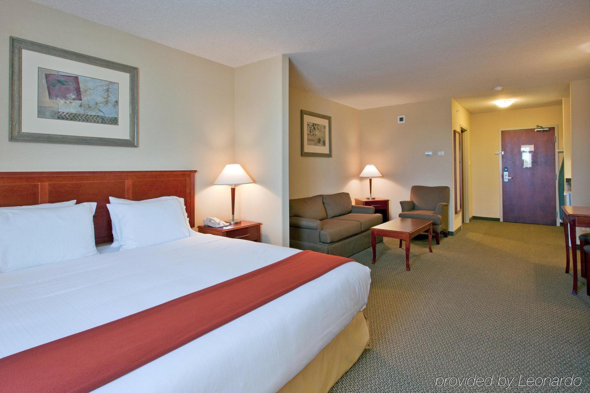 Holiday Inn Express Hotel & Suites Sherwood Park-Edmonton Area By Ihg Exterior foto