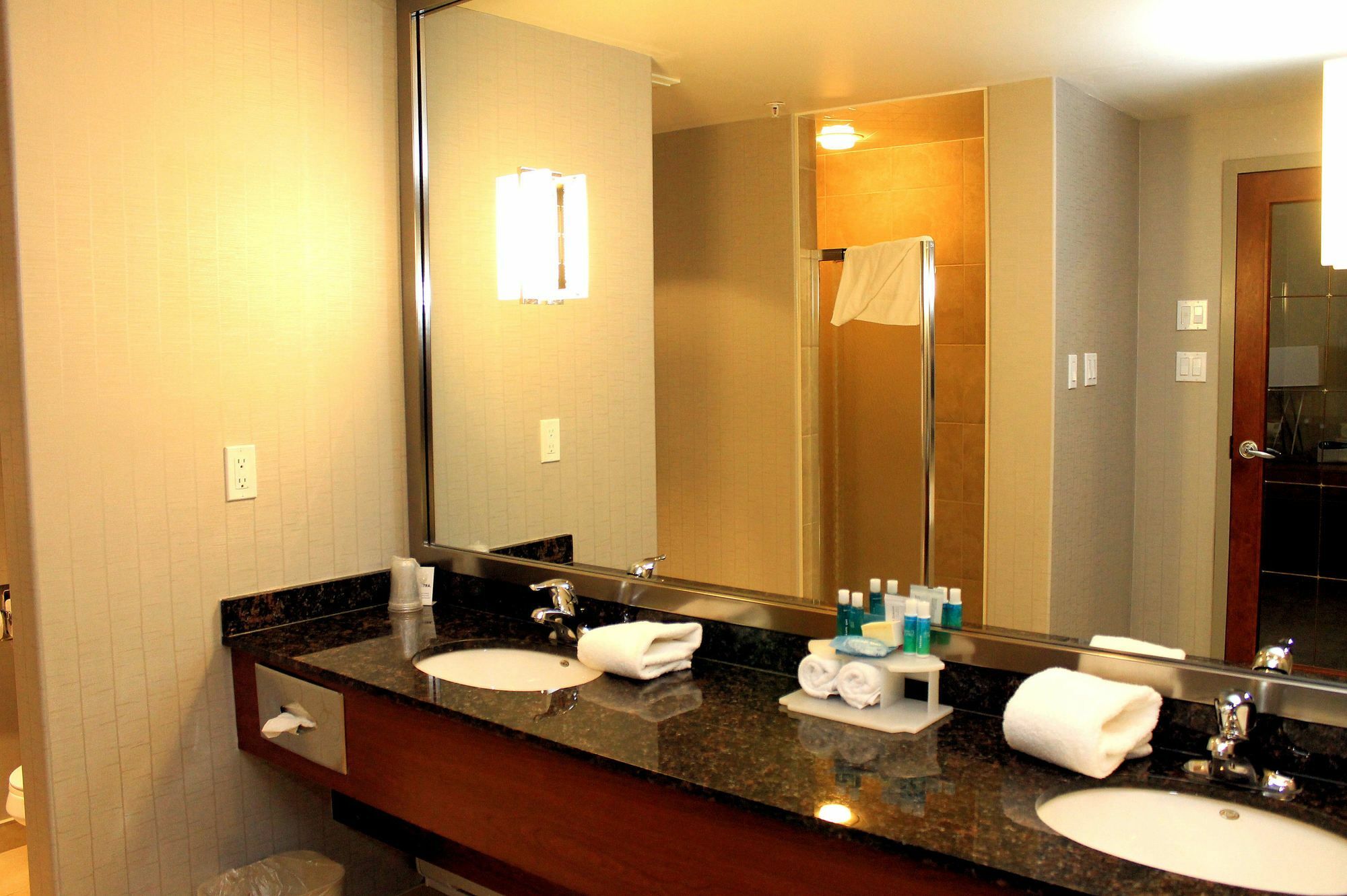 Holiday Inn Express Hotel & Suites Sherwood Park-Edmonton Area By Ihg Exterior foto
